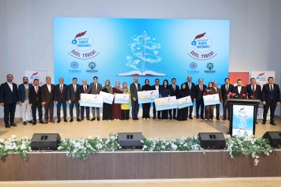 Konya Karatay'da 14. Geleneksel Hikaye Yarışması'nın ödülleri sahiplerini buldu