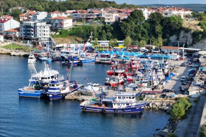 Kocaeli'de balıkçının umudu denizde, Büyükşehir yanında