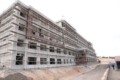 Gaziantep'te yapımı süren Yaş Bakım ve Rehabilitasyon Merkezi’ne ziyaret
