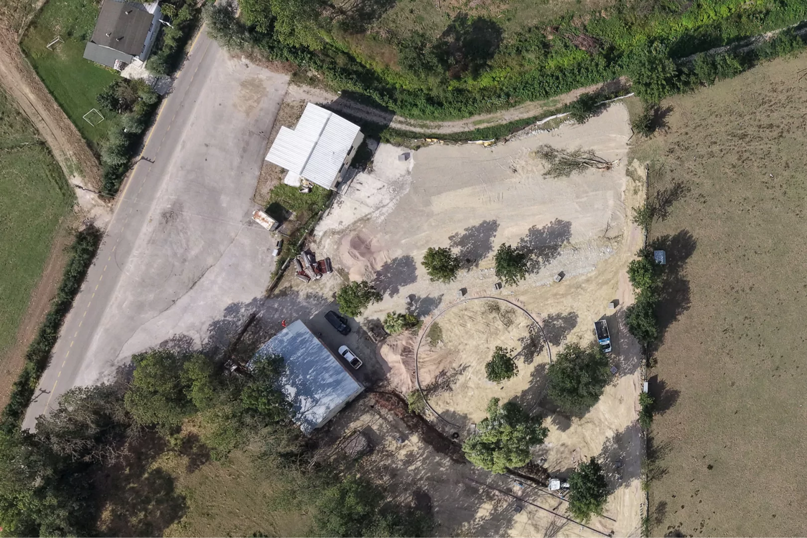 Kaynarca Uzakkışla’da yeni park için çalışmalar başladı