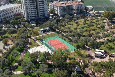 İzmir’de spor salonu açık havaya taşındı