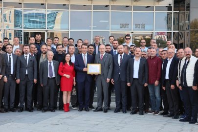 KTO Başkanı Ömer Gülsoy mazbatasını aldı