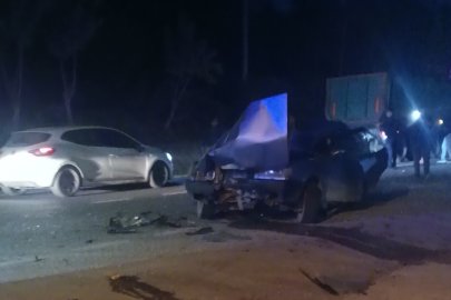 Düzce'de otomobil ile traktör çarpıştı: 5 yaralı