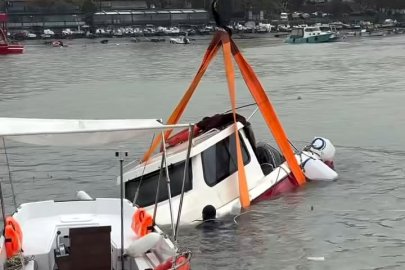 Akçakoca Limanı'nda tekne battı!