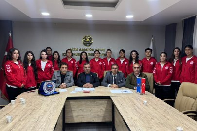 Ağrı Kadın Futbol Takımı’na kapalı saha ve deplasman desteği