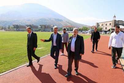 Kayseri Talas yamaç paraşütü iniş alanına tartan pist