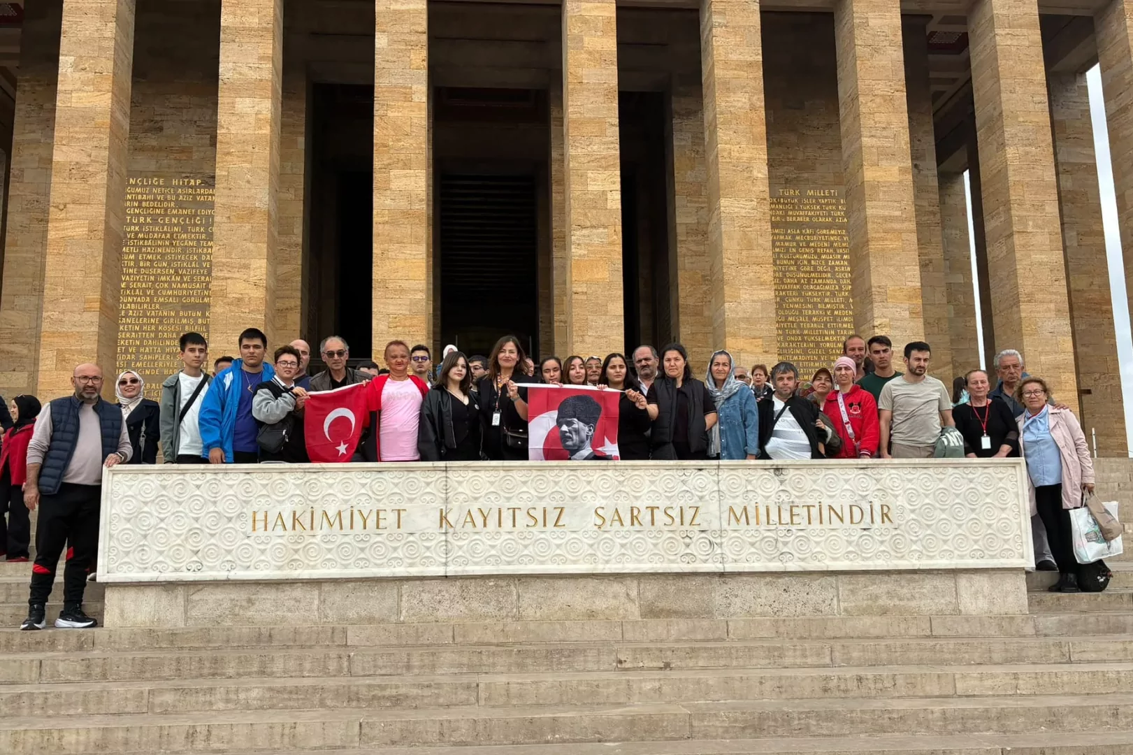 Mudanya ve Nilüfer’den Anıtkabir’e anlamlı ziyaret… Sevgi engel tanımadı