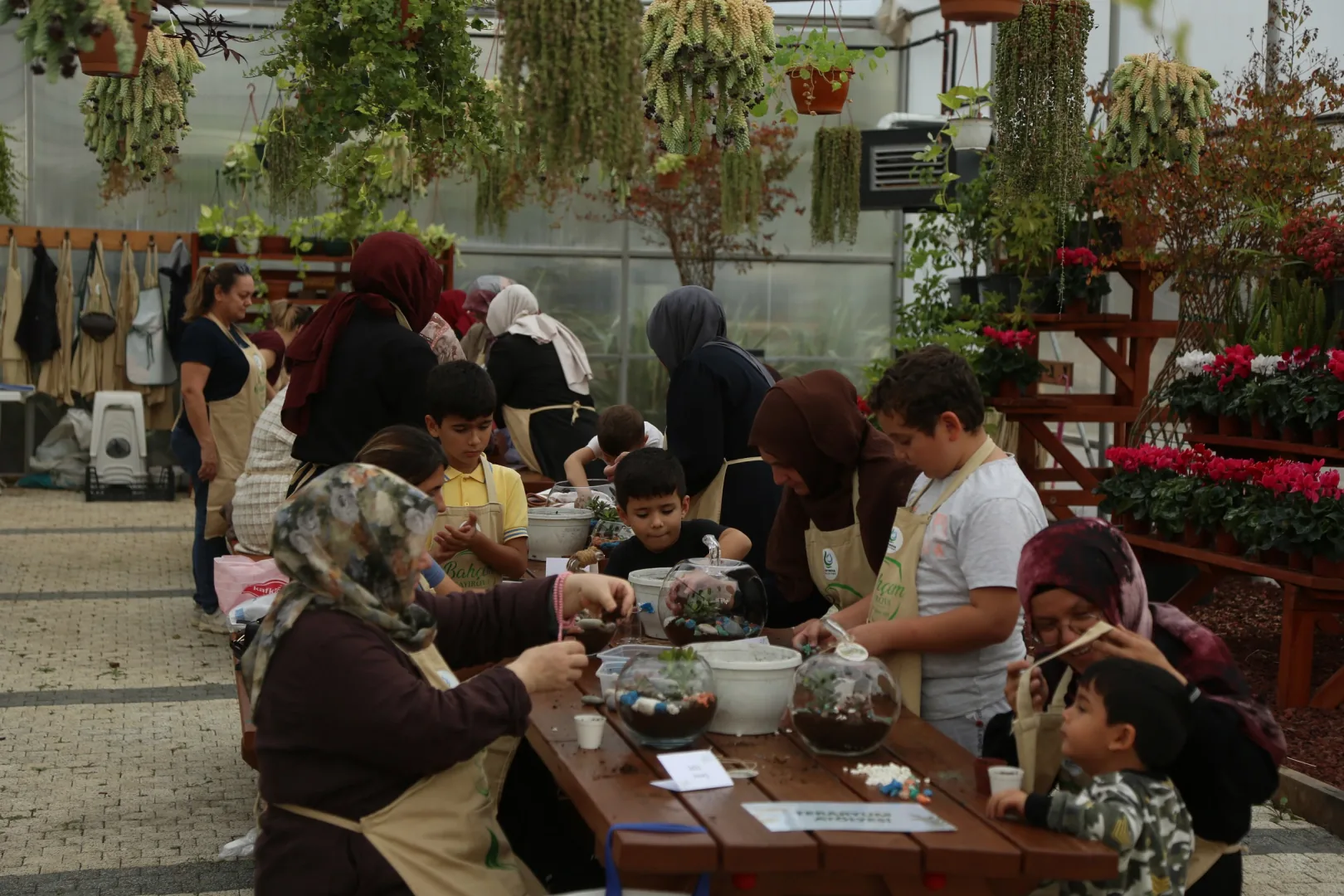 Bahçem Çayırova’da teraryum atölyesi