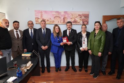 Ferhat Yılmaz'dan Erzurum Yeni Medya Derneği’ne ziyaret