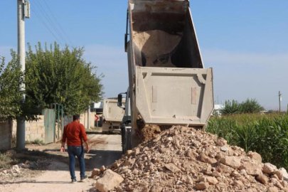 Harran’da 10 kilometrelik grup yolunda yoğun mesai