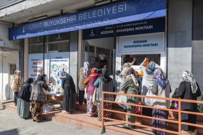 İzmir Büyükşehir, dayanışma noktalarıyla vatandaşların yanında