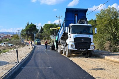 Manisa Köprübaşı’nda asfalt mesaisi sürüyor
