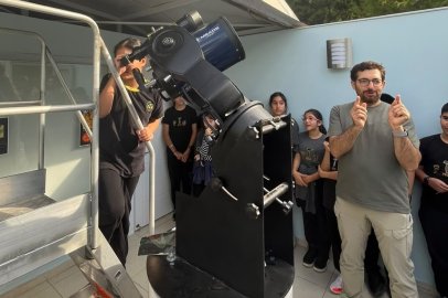 Antalyalı öğrenciler teleskoplarla gökyüzünü keşfetti!