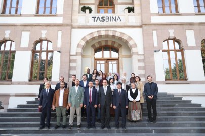 Konya'da uluslararası genç yazarlardan Başkan Altay'a ziyaret