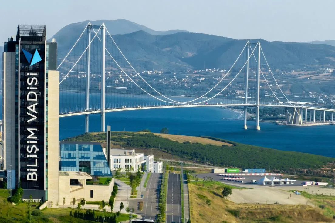 Tarihi koşuda Osmangazi Köprüsü'nde binler bir araya gelecek