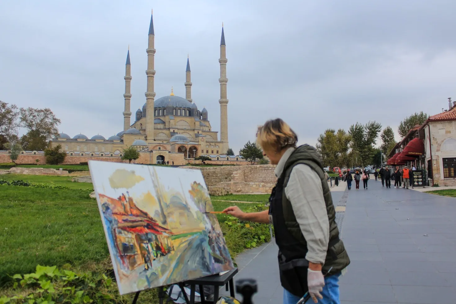Balkan ressamları Selimiye’yi resmetti