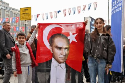 Bursa Büyükşehir'den 29 Ekim'e özel 'Ata Posteri'