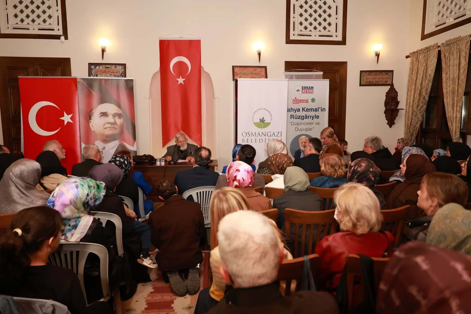 Bursa Osmangazi'de Sadettin Ökten’den Yahya Kemal’in fikir dünyasına yolculuk