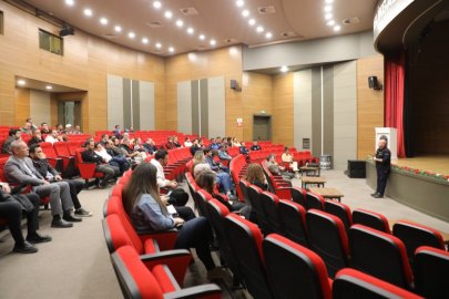 Kayseri Melikgazi personeline afet farkındalık eğitimi