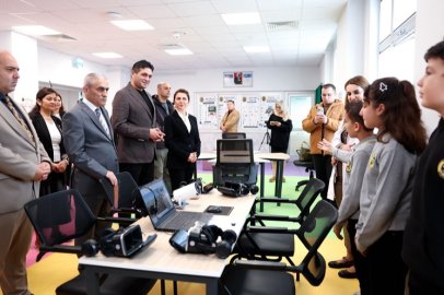 İzmir Aliağa'da geleceğin sınıfı açıldı