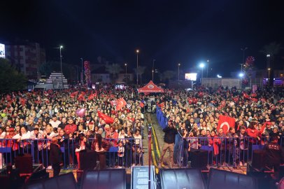 Muğla Dalaman'da Cımhuriyet coşkusu zirve yaptı