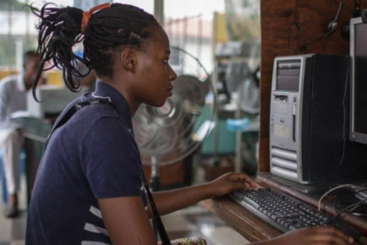 Afrika'da 'hızlı internet' heyecanı