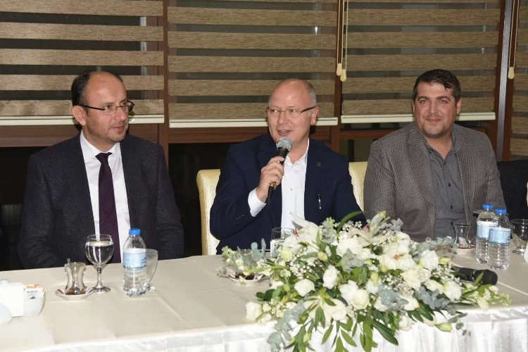 AK Parti Bursa'dan teşkilat istişarelerine devam