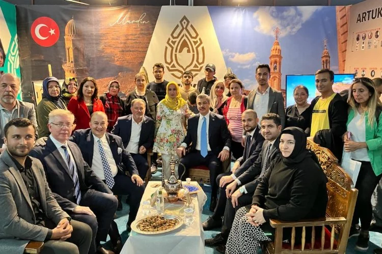 Artuklu Belediyesi gençlere Mardin'i tanıtıyor