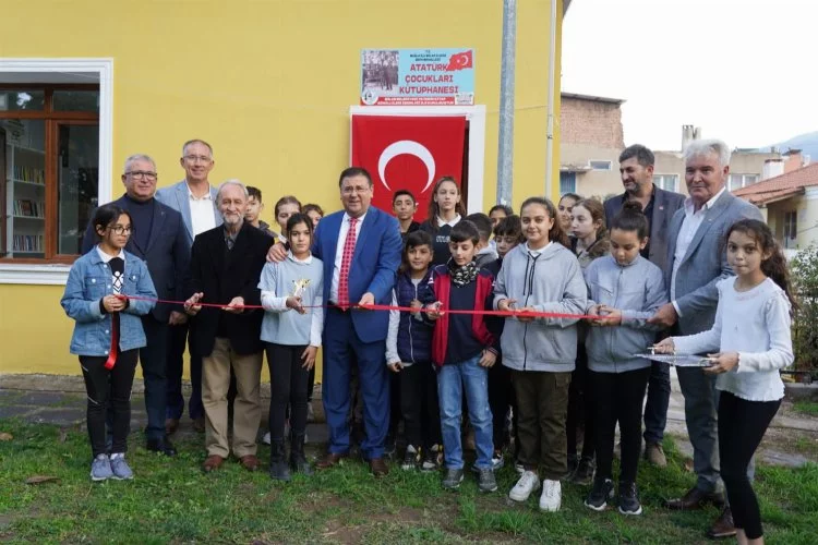 Atatürk Çocukları'ndan 49. kütüphane Milas'ta açıldı