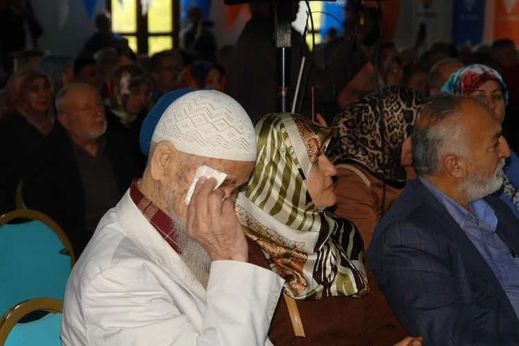 Bakan Soylu konuşunca 86 yaşındaki Bilecikli Recep dede gözyaşlarını tutamadı