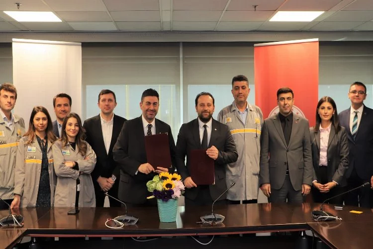 Bursa'da mesleki eğitim ve istihdama 'Oyak Renault' iş birliği
