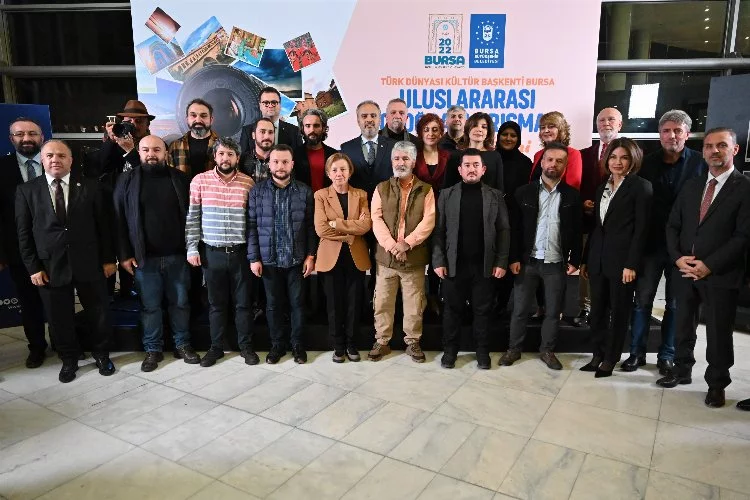 Bursa'da uluslararası fotoğraflarda dereceye girenler ödüllendirildi