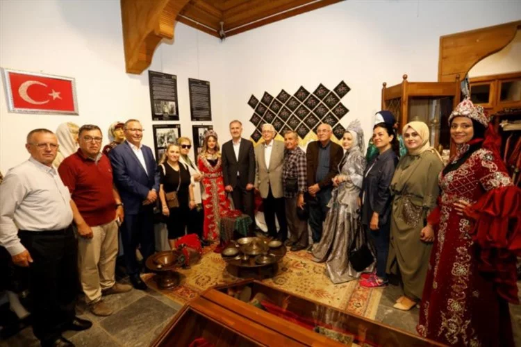 Bursa İnegöl'de 'Düğün Kültürü Sergisi' açıldı 