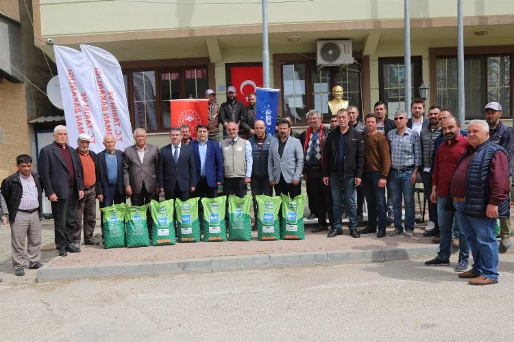 Bursa Mudanya'da silajlık mısır tohumu desteği