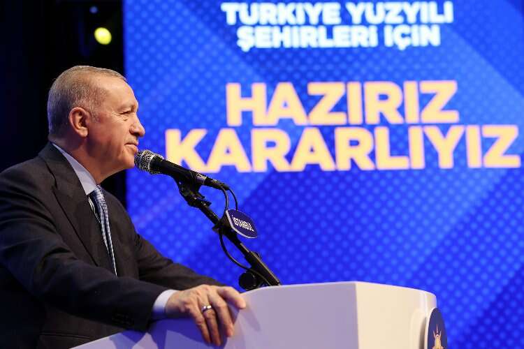 Cumhurbaşkanı Erdoğan 00.30'da açıklama yapacak
