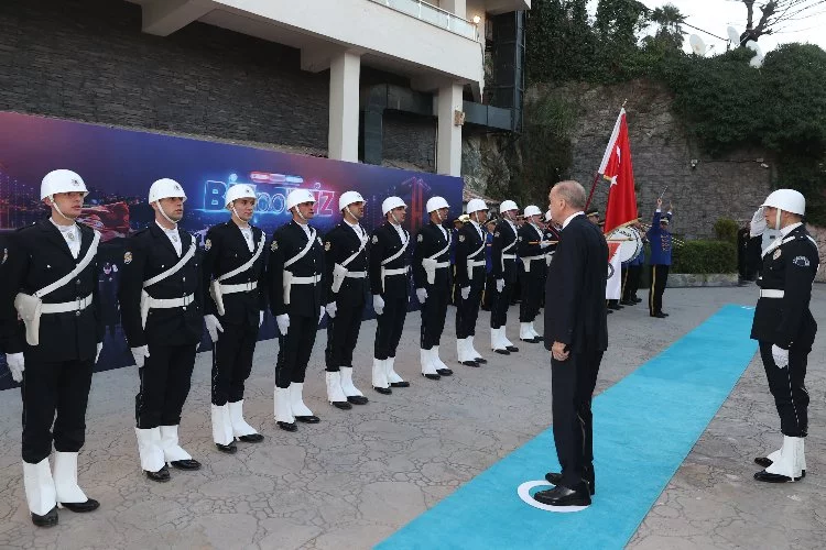 Cumhurbaşkanı Erdoğan:  Polislerimizin sonuna kadar yanındayım