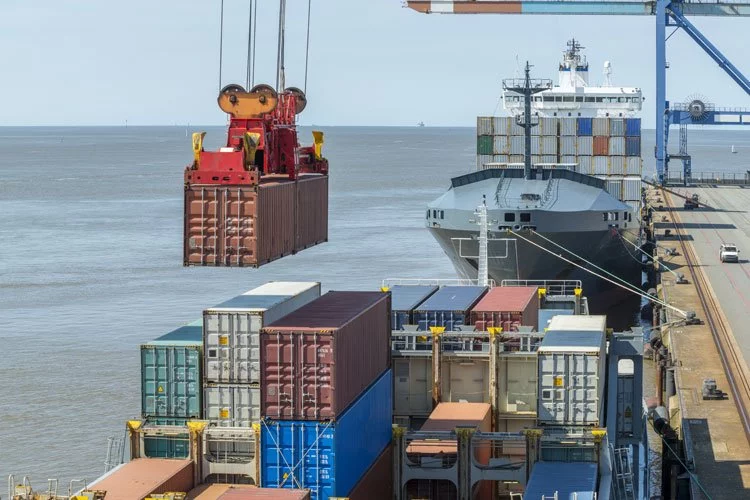 Egeli ihracatçılar 6 milyar 205 milyon doları Türkiye’ye kazandırdı