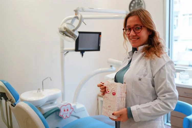 Fatih'te Dünya Diş Hekimleri Günü kutlandı
