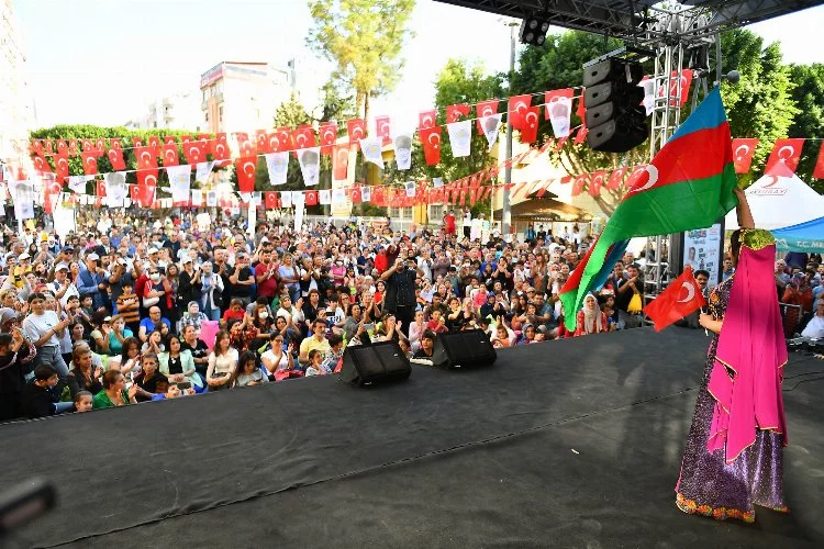 Festival coşkusu tüm kente yayıldı