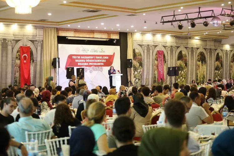 Gaziantep Büyükşehir'den YKS başarısına tebrik