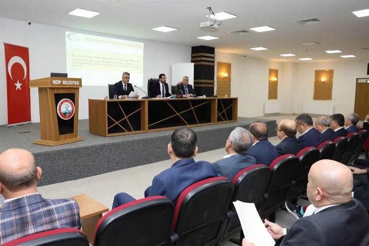 Gaziantep Büyükşehir Meclisi Nizip'te toplandı