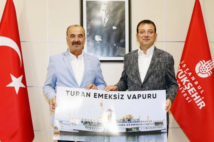 Bursa Mudanya'da misyonunu tamamlayan Turan Emeksiz gemisi İstanbul'a bedelsiz hibe edildi
