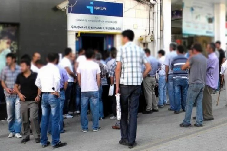 İŞKUR kayıtlı işsiz sayısını açıkladı