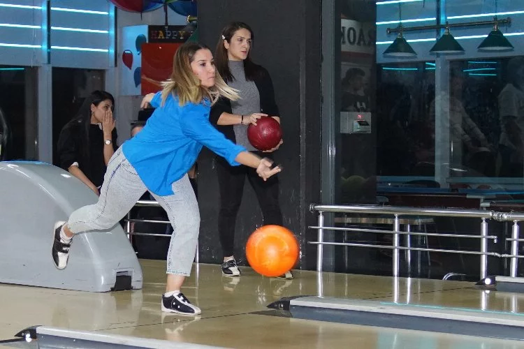İstanbul Beylikdüzü'nde 'bowling' heyecanı