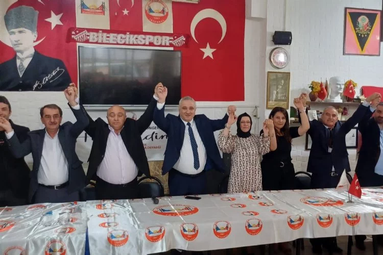 İstanbul Bilecikliler Yardımlaşma ve Kalkındırma Derneği'nde Şahin güven tazeledi