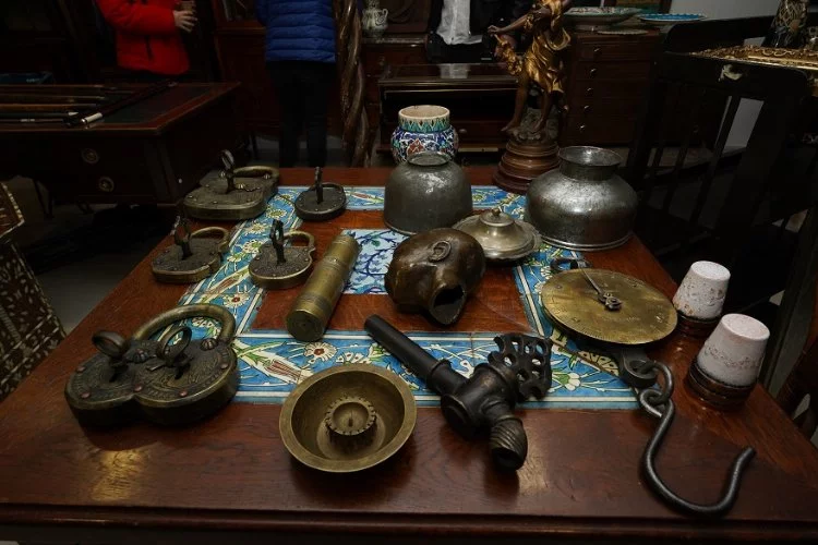 İstanbul Üsküdar'da Antikacılar Çarşısı açıldı