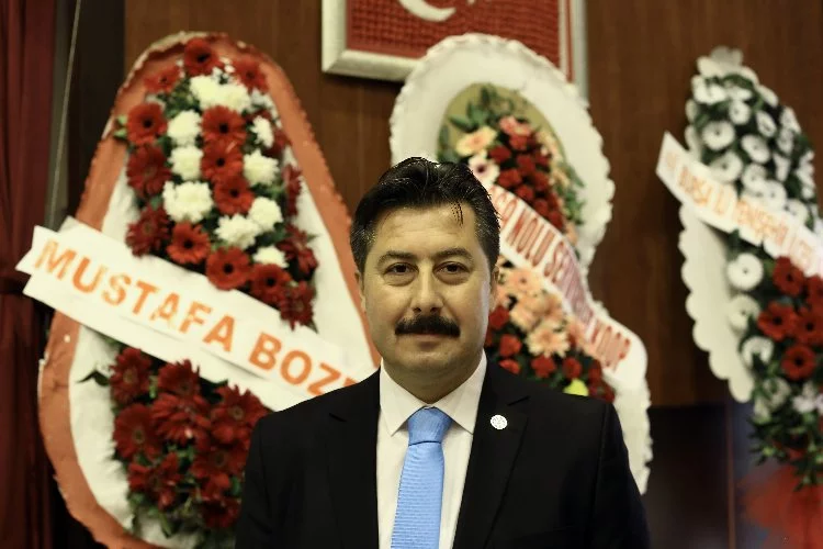 İYİ Parti Bursa Yenişehir'de Özel'e güvenoyu