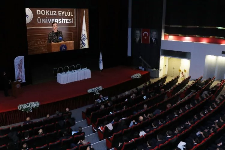 İzmir'de 'Atıksız Körfez' konuşuldu