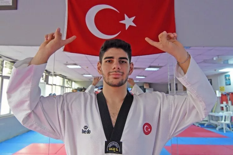 İzmir'in Efe'si Balkan şampiyonu oldu