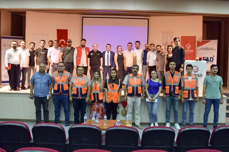 Kahramanmaraş'ta gazetecilere 'deprem ve ilk yardım' bilinci